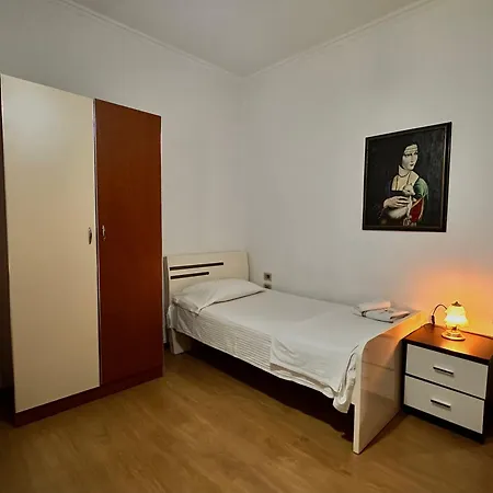 Grand House Apartmán *