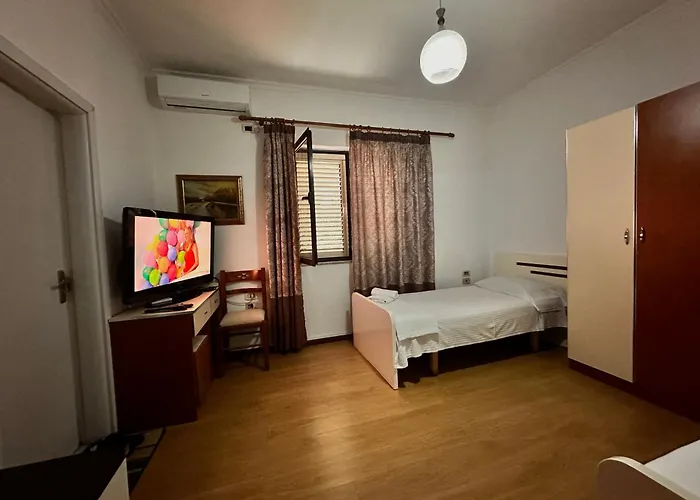 Lejlighed Grand House Tirana