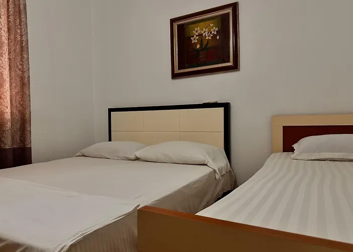 Grand House * Tirana